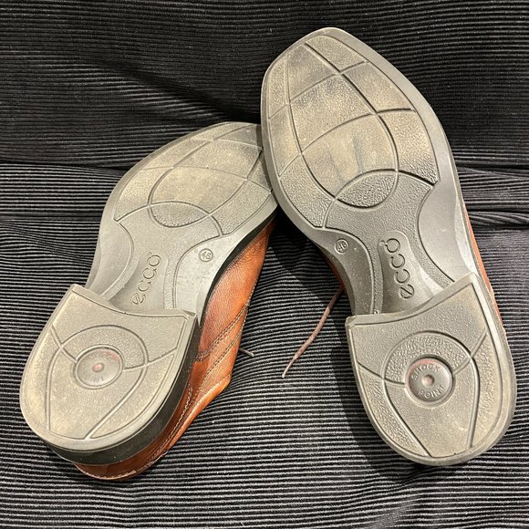 Men’s Dress Shoes - Picture 3 of 4